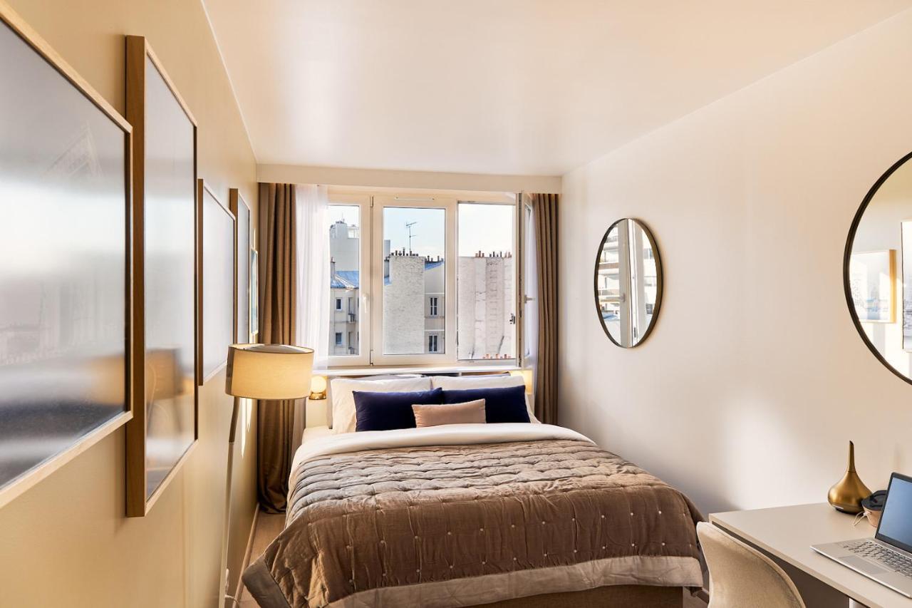 Entierement Renovee A Montparnasse Parijs